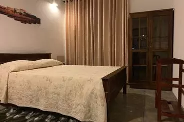 پانسیون Marawila Residence