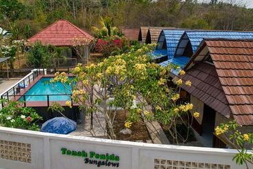 פנסיון Tanah Penida Bungalows