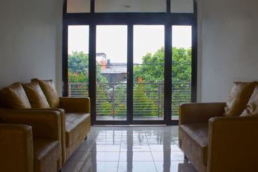 Majatalo Wisma Pakis