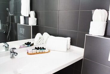 アパートホテル Sky Roof