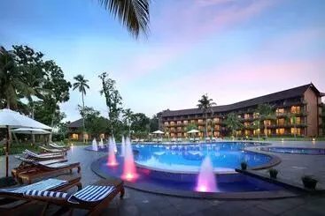 Uds Backwater Resort