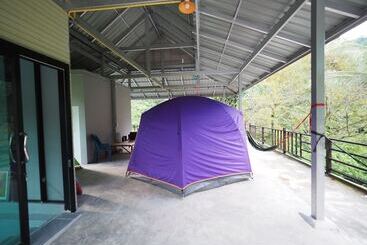Hotelli Wang Tey Homestay Khiri Wong