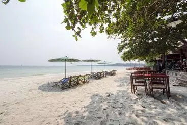 هتل Saikaew Villa 65