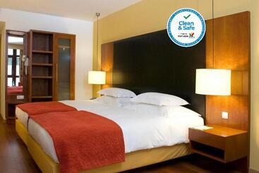 هتل Leziria Parque