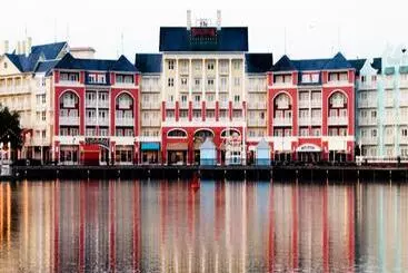هتل Disney's Boardwalk Inn