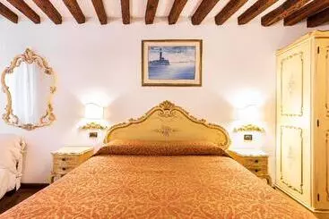 هتل Locanda Al Leon