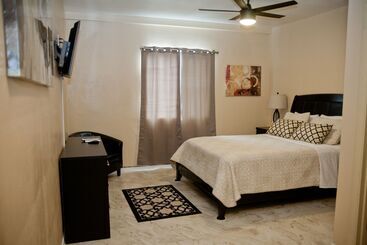 酒店 The Green Tree