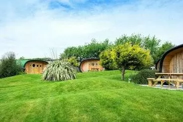Hotel Atlantic Surf Pods   Campsite