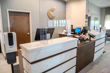 فندق Comfort Suites Gainesville Near University