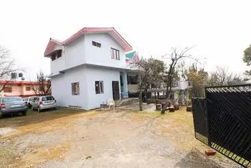 Hotel O Country Lodge