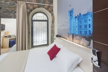 B&b Hotel Trieste