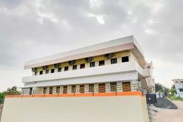 Hotel O Aruthraa Residency