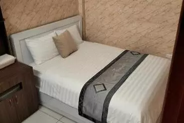 Roma Hotel Noi Bai Airport