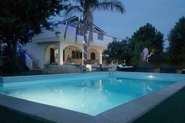 아파트호텔 Villa More