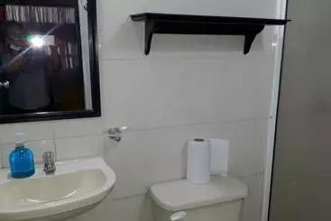 Retkeilymaja Casa Vania En Mompoxx Centro Histórico Con Parqueadero En El