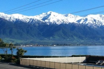 Inn The Bay Bed & Breakfast