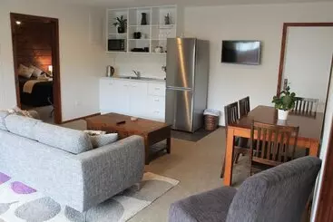 Inn The Bay Bed & Breakfast