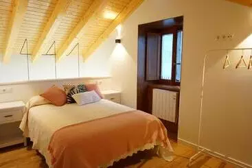 Apartamentos Turísticos El Peñón