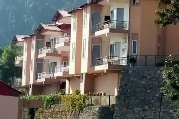 Hotel Amravati Resort