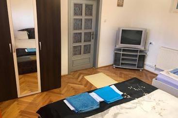 پانسیون Casa Banc