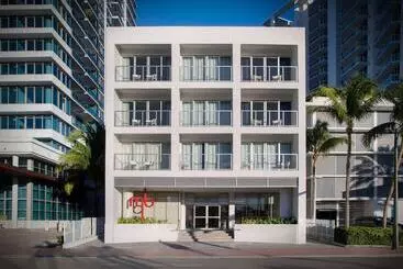 Mb Hotel, Trademark Collection By Wyndham