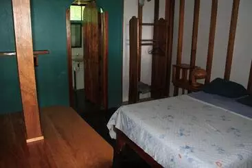 هتل Cabinas Sol Y Mar