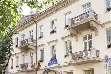 هتل Ivolita Vilnius