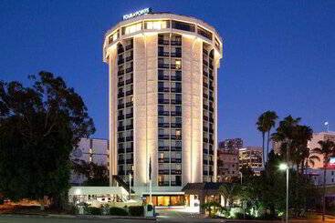 בית מלון כפרי Four Points By Sheraton San Diego Downtown Little Italy