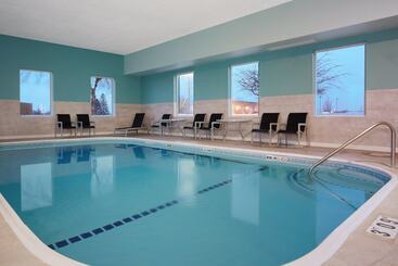 בית מלון כפרי Holiday Inn Express Pekin Peoria Area, An Ihg