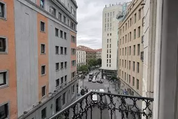 هتل Petit Palace Plaza Espana