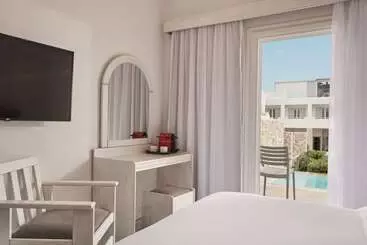 호텔 Mykonos Kosmoplaz Beach Resort