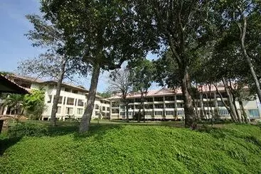 Hotel Gem Beach Resort