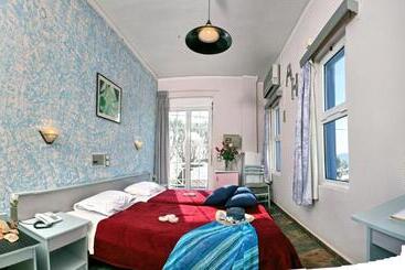 בית מלון כפרי Aphrodite Beach