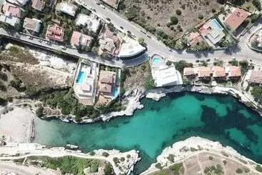 ホテル Cala Bona Y Mar Blava