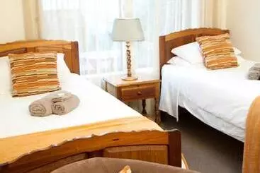 ホテル Overmeer Guest House