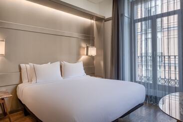 Ac Hotel Recoletos By Marriott