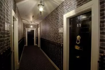 Hotel Lion Quays Resort