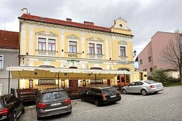 Szálloda U Zeleneho Stromu