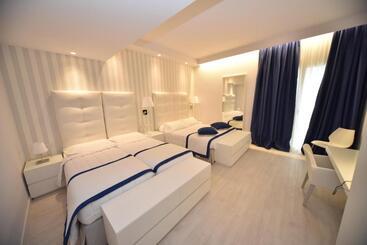 هتل Fedora Riccione