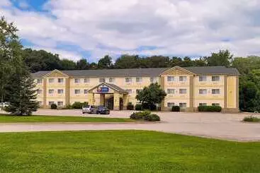 Отель Comfort Inn & Suites East Moline Near I 80