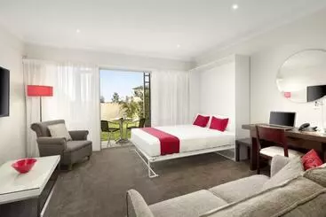 ホテル Quest Sanctuary Lakes