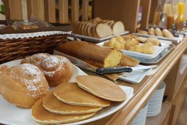 בית מלון כפרי Abadia Burgos Camino Santiago