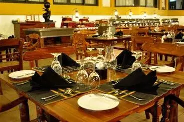 Hotel Amaya Lake Dambulla