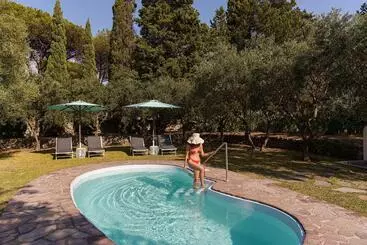 酒店 Costa Del Capitano Seaside Villas