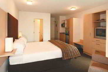 בית מלון כפרי Oaks Istay On Cashel