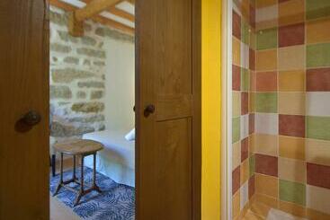 مبيت وإفطار Auberge U N'antru Versu