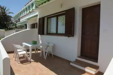 ホテル Apartamentos Llorca