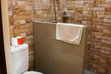 膳宿费 The Lumbung Jaya By Uniquecations