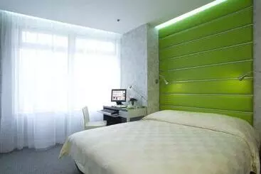 Cosmo Hotel Hong Kong