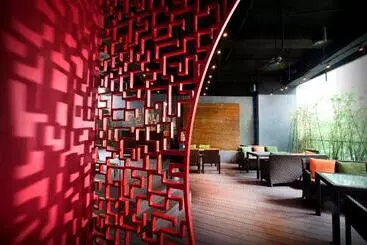 Lan Kwai Fong Hotel   Kau U Fong